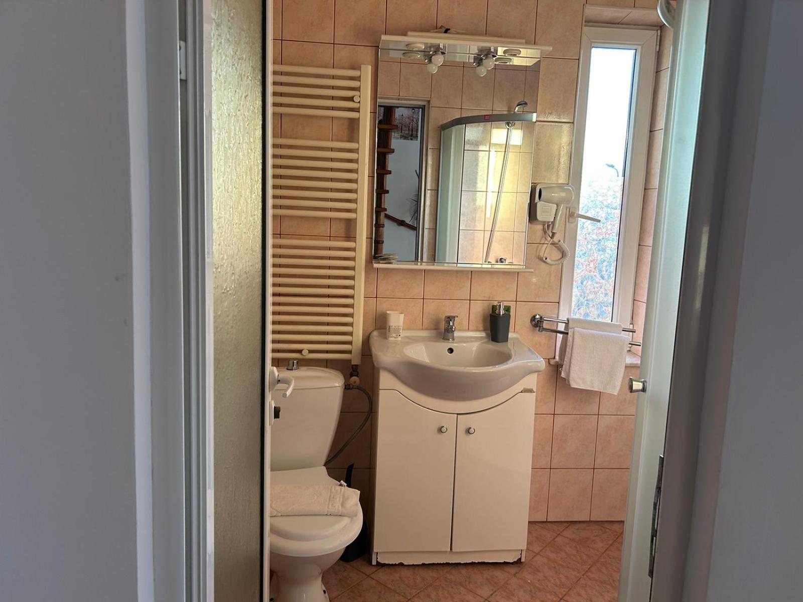 Ambra Room'S Braşov Extérieur photo