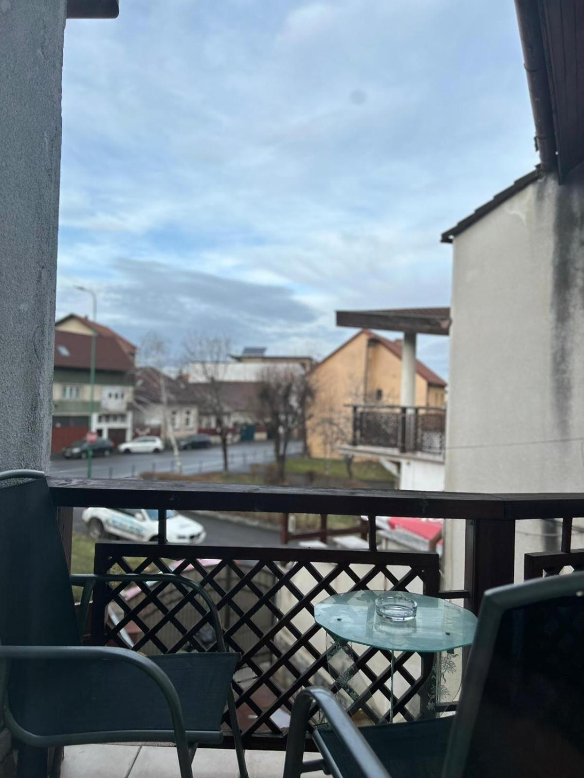 Ambra Room'S Braşov Extérieur photo